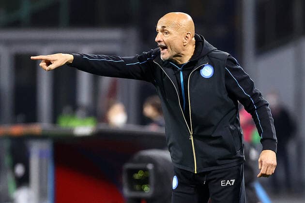 NAPLES, ITALY – FEBRUARY 24: Luciano Spalletti coach of SSC Napoli gestures during the UEFA Europa League match between SSC Napoli and FC Barcelona, Barca at Stadio Diego Armando Maradona on February 24, 2022 in Naples, Italy Copyright: xFotoagenziax