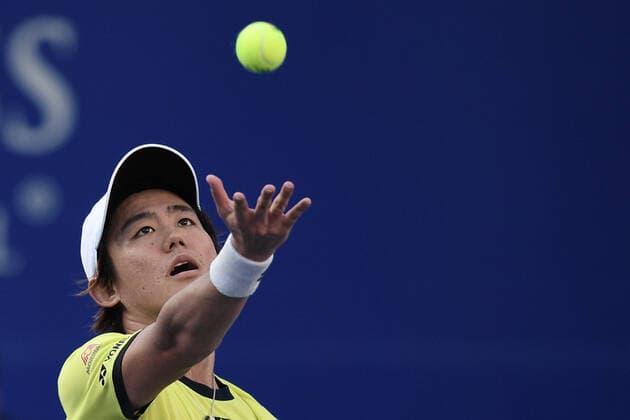 (220225) -- ACAPULCO, Feb. 25, 2022 -- Nishioka Yoshihito of Japan serves during the men s singles quarterfinal match against Daniil Medvedev of Russia at the 2022 ATP, Tennis Herren Mexican Open tennis tournament in Acapulco, Mexico, Feb. 24, 2022. ) (SP)MEXICO-ACAPULCO-TENNIS-ATP-MEXICAN OPEN-QUARTER FINALS XinxYuewei 