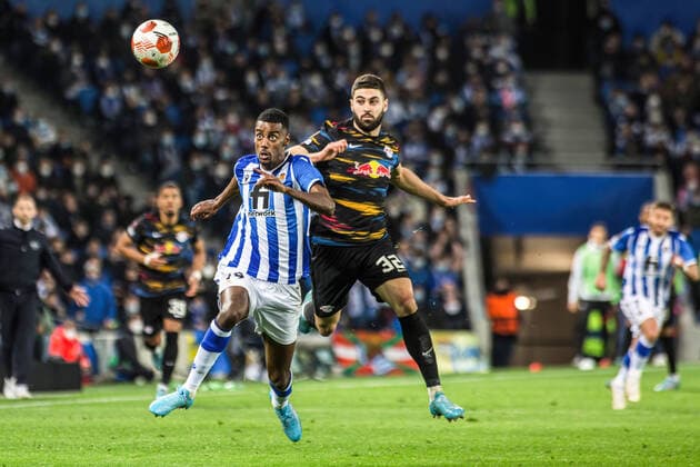 February 24, 2022, San Sebastian, Spain: Alexander Isak (L) of Real Sociedad and Josko Gvardiol (R) of RB Leipzig seen in action during the UEFA Europa League match between Real Sociedad and RB Leipzig at Reale Arena in San Sebastian..Final score; Real Sociedad 1:3 RB Leipzig San Sebastian Spain - ZUMAs197 20220224_zaa_s197_418 Copyright: xThiagoxPrudenciox