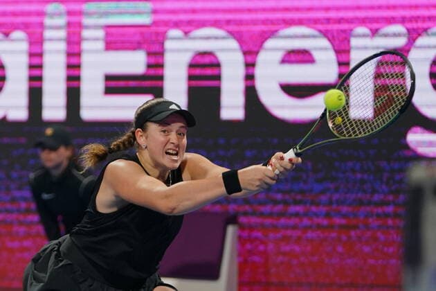 Doha, 25.02.2022 TENNIS WOMEN TOURNAMENT WTA, Tennis Damen 1000 DOHA QATAR TOTAL ENERGIES OPEN NZ Jelena Ostapenko Anett Kontaveit FOT. Dominik Buszek 400mm NEWSPIX.PL --- Newspix.pl  20220225_BUSZEK_184