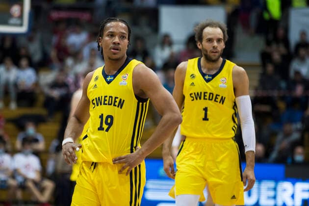 220225 Melwin Pantzar of Sweden during the FIBA World Cup Qualifier game between Croatia and Sweden on February 25, 2022 in Zagreb. Photo: Nikola Krstic BILDBYRAN COP 307 NK0006 basket basketball vm-kval kval fiba world cup qualifiers sweden croatia bbeng Copyright: NIKOLAxKRSTIC BB220225BB805