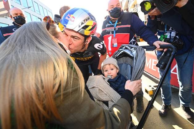 NINOVE, BELGIUM - FEBRUARY 26 : Van Aert Wout (BEL) of Team Jumbo-Visma celebrates the win with his family pictured during the Flanders Classics 77th Omloop Het Nieuwsblad cycling race with start in Ghent and finish in Ninove on February 26, 2022 in Ninove, Belgium, 26 02 2022 ( Motordriver Kenny Verfaillie - Omloop Het Nieuwsblad 2022 Cycling Race PhotoNews Panoramic 