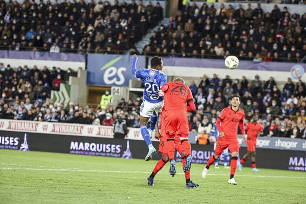 Habib Diallo 20 (RCS) FOOTBALL : Strasbourg vs Nice - Ligue 1 - Strasbourg - 26 02 2022 ElyxandroCegarra Panoramic 