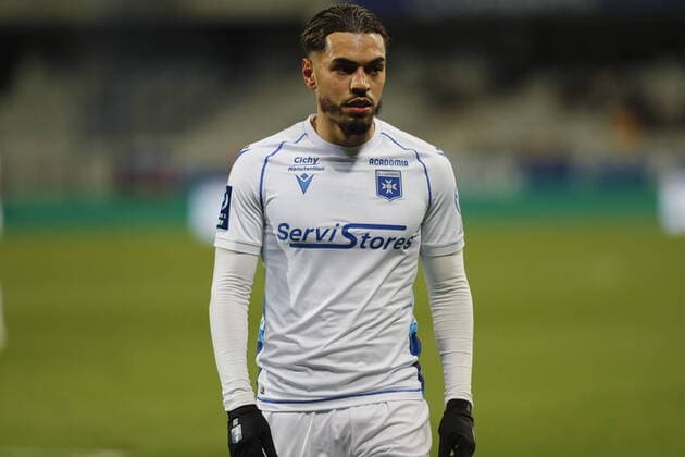 (Auxerre) Hamza Sakhi Football : Auxerre vs Quevilly - Ligue 2 - 26 02 2022 StephanieGrossetete Panoramic 