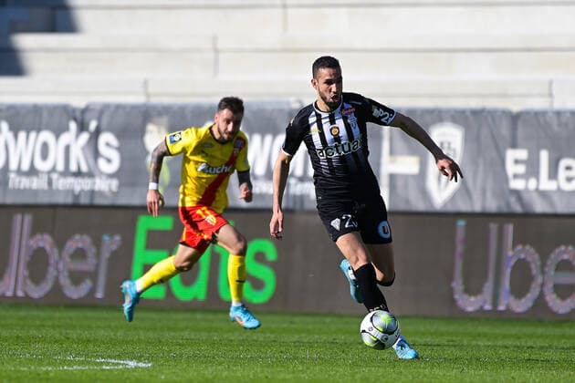 Simon Bokote BANZA ( 23 - Lens ) - FOOTBALL : Angers vs Lens - Ligue 1 - 27 02 2022 FedericoPestellini Panoramic 