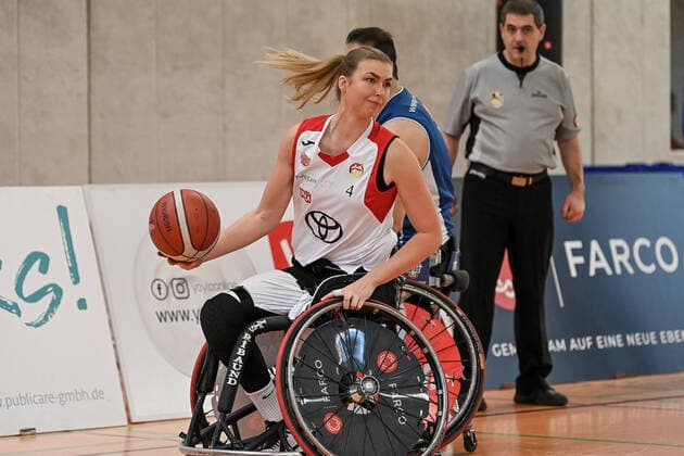 1. Rollstuhl Basketball-Bundesliga, RBC Koeln99ers vs. Thuringia Bulls, 26.02.2022 Hillevi Hansson (RBC Koeln99ers 4), 1. Rollstuhl Basketball-Bundesliga, RBC Koeln99ers vs. Thuringia Bulls am 26.02.2022 in Sporthalle Bergischer Ring, in Koeln (Nordrhein-Westfalen) Copyright: xBEAUTIFULxSPORTS Mueller-Laschetx
