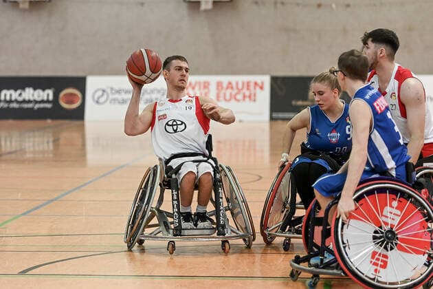 1. Rollstuhl Basketball-Bundesliga, RBC Koeln99ers vs. Thuringia Bulls, 26.02.2022 Alexander Keiser (RBC Koeln99ers 19), 1. Rollstuhl Basketball-Bundesliga, RBC Koeln99ers vs. Thuringia Bulls am 26.02.2022 in Sporthalle Bergischer Ring, in Koeln (Nordrhein-Westfalen) Copyright: xBEAUTIFULxSPORTS Mueller-Laschetx