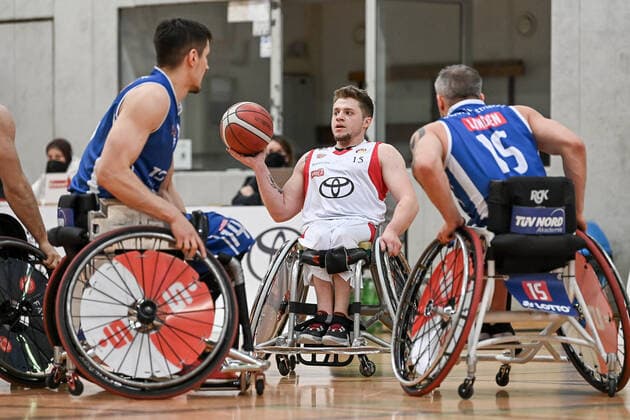 1. Rollstuhl Basketball-Bundesliga, RBC Koeln99ers vs. Thuringia Bulls, 26.02.2022 Ryan Wright (RBC Koeln99ers 15), 1. Rollstuhl Basketball-Bundesliga, RBC Koeln99ers vs. Thuringia Bulls am 26.02.2022 in Sporthalle Bergischer Ring, in Koeln (Nordrhein-Westfalen) Copyright: xBEAUTIFULxSPORTS Mueller-Laschetx