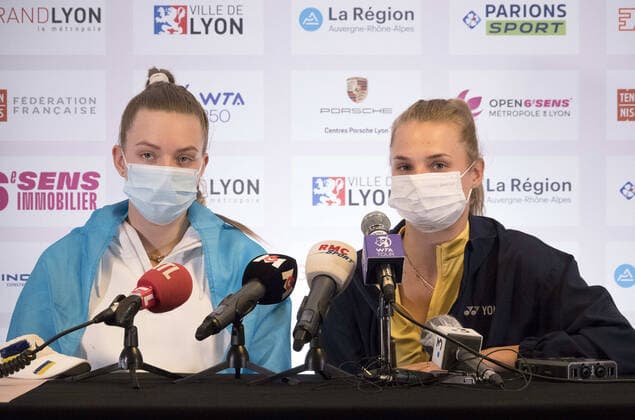 Dayana YASTREMSKA (UKR) Ivanna YASTREMSKA press conference, PK, Pressekonferenz - Open 6eme sens MÃ tropole de Lyon, Lyon 28 02 2022 - Photo Sandrine Thesillat Panoramic TENNIS : Open 6eme sens MÃ tropole de Lyon - 28 02 2022 SandrineThesillat Panoramic 