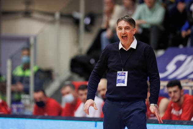 220228 Head coach Damir Mulaomerovic of Croatia during the FIBA World Cup Qualifier game between Sweden and Croatia on February 28, 2022 in Norrköping. Copyright: PETERxHOLGERSSON BB220228PH021