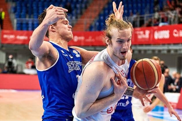 LUBLIN 28.02.2022 KOSZYKOWKA KADRA REPREZENTACJA POLSKI MECZ POLSKA - ESTONIA --- POLISH national team, Nationalteam BASKETBALL POLAND GAME POLSKA - ESTONIA N Z Maik Kalev Kotsar Aleksander Balcerowski FOT. PIOTR JARUGA 400MM.PL NEWSPIX.PL --- Newspix.pl  220228jar008