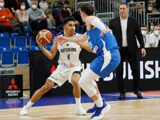 28.02.2022, Germany vs. Israel, FIBA Basketball World Cup Qualifiers, Group D, GER, Heidelberg, SNP dome, Picture: (from the left side), Maodo Lo (Germany) und Jake Cohen (Israel) Copyright: HMBxMedia xHeikoxBecker