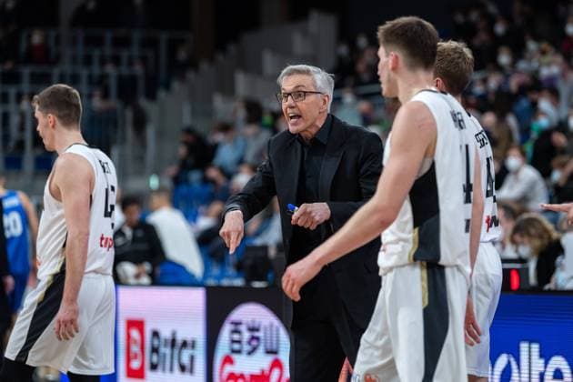 Basketball Heidelberg 28.02.2022 WM Qualifikation FIBA Basketball World Cup European Qualifiers Deutschland (GER) - Israel (ISR) Gordon Herbert (Deutschland, Bundestrainer)