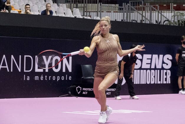 Camilia Giorgi (ITA) - Open 6eme sens MÃ tropole de Lyon, Lyon 01 03 2022 - Photo Sandrine Thesillat Panoramic TENNIS : Open 6eme sens MÃ tropole de Lyon - 01 03 2022 SandrineThesillat Panoramic 