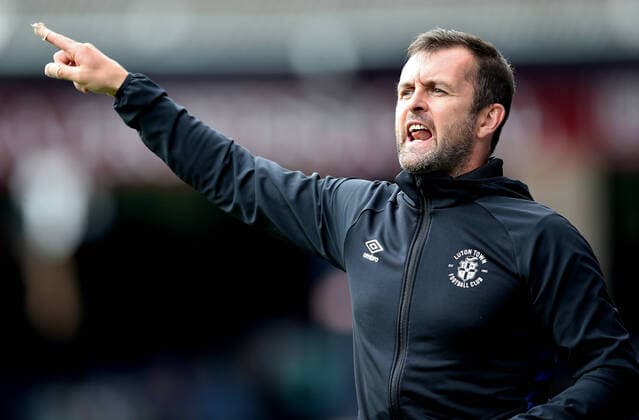 Fußball, Trainerhistorie Brighton & Hove Albion von 1901 bis heute Mandatory Credit: Photo by Michael Zemanek Shutterstock (12238751d) Nathan Jones manager of Luton Town Luton Town v Brighton & Hove Albion, Pre-season Friendly, Football, Kenilworth Road, Luton, UK - 31 July 2021 EDITORIAL USE ONLY No use with unauthorised audio, video, data, fixture lists, club league logos or live services. Online in-match use limited to 120 images, no video emulation. No use in betting, games or single club league player publications. Luton Town v Brighton & Hove Albion, Pre-season Friendly, Football, Kenilworth Road, Luton, UK - 31 July 2021 EDITORIAL USE ONLY No use with unauthorised audio, video, data, fixture lists, club league logos or live services. Online in-match use limited to 120 images, no video emulation. No use in betting, games or single club league player publications. Copyright: xMichaelxZemanek Shutterstockx 12238751d