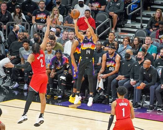 Phoenix, Arizona, March 2nd 2022: Landry Shamet ( 14 Phoenix Suns)& xA