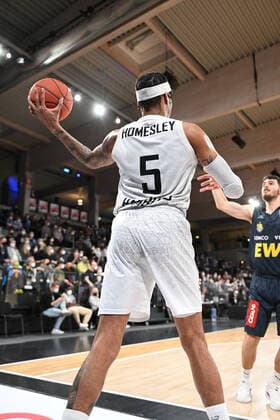 Basketball I Herren I Saison 2021-2022 I BBL I 23. Spieltag I Hamburg Towers - EWE Baskets Oldenburg I 05.03.2022 Caleb Homesley (5, Hamburg Towers) Hamburg edel-optics.de Arena Hamburg Deutschland Copyright: xLobeca AndreasxHannigx