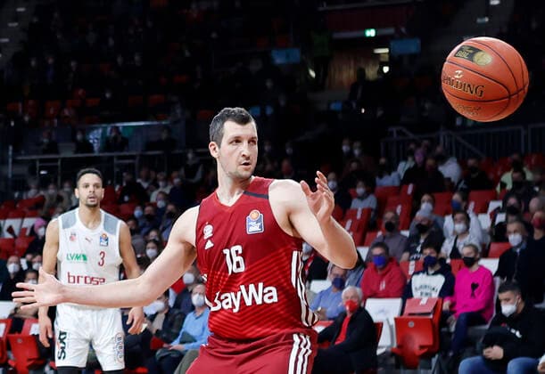 06.03.2022, BBL, FC Bayern Muenchen vs Brose Bamberg, Audi Dome Muenchen, Basketball, im Bild: Paul Zipser (FCB Basketball)