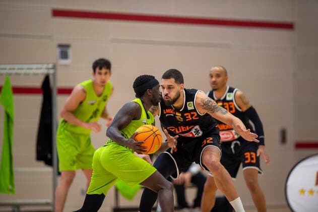 GER, Basketball, Barmer 2. Bundesliga Pro-A, Spieltag 28, Ehingen Urspring vs WiHa Panthers Villingen-Schwenningen, 06.03.2022, GER, Basketball, Barmer 2. Bundesliga Pro-A, Spieltag 28, Ehingen Urspring vs WiHa Panthers Villingen-Schwenningen, 06.03.2022 Ehingen Copyright: xEibner-Pressefotox EP_FWF