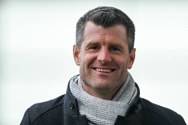 Trainer Jens Scheuer (Coach, Headcoach, FC Bayern München, FCB) lachend, Einzelbild, Aktion, Action Porträt, Portrait, 06.03.2022, München (Deutschland), Fussball, Flyeralarm Frauen-Bundesliga, FC Bayern München - 1. FC Köln, DFB DFL REGULATIONS PROHIBIT ANY USE OF PHOTOGRAPHS AS IMAGE SEQUENCES AND OR QUASI-VIDEO.