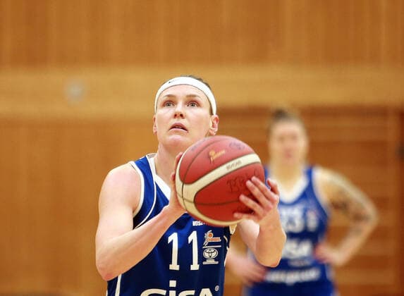 Rachael VANDERWAL (Halle), Da-Basketball,1. Bundesliga 2021 22, , 06.03.22, TSV Wasserburg vs Gisa LIONS SV Halle, Wasserburg, Badria Sportzentrum Copyright: WolfgangxFehrmann