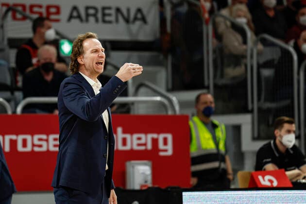 Headcoach Cheftrainer Ingo Freyer (EWE Baskets Oldenburg) Brose Bamberg - EWE Baskets Oldenburg - easyCredit-BBL - Basketball Bundesliga Saison 2021 22 Spieltag 23, 08.03.2022 Bamberg, Brose Arena Copyright: DanielxLöb