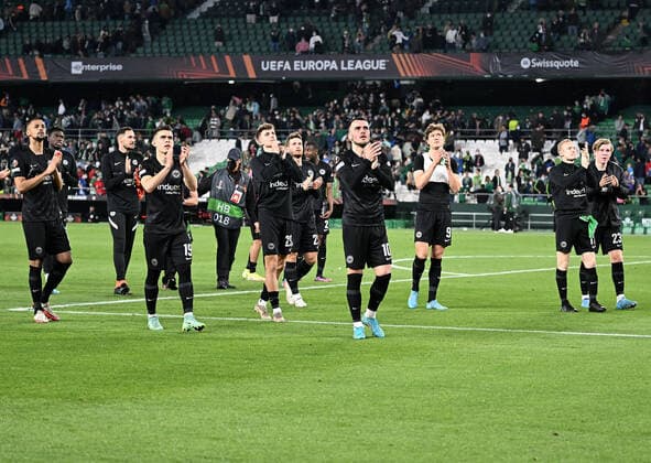 09.03.2022, xjhx, Fussball UEFA Europa League, Real Betis Sevilla - Eintracht Frankfurt emspor, v.l. Jubel Freude über den Sieg (DFL DFB REGULATIONS PROHIBIT ANY USE OF PHOTOGRAPHS as IMAGE SEQUENCES and or QUASI-VIDEO) Sevilla