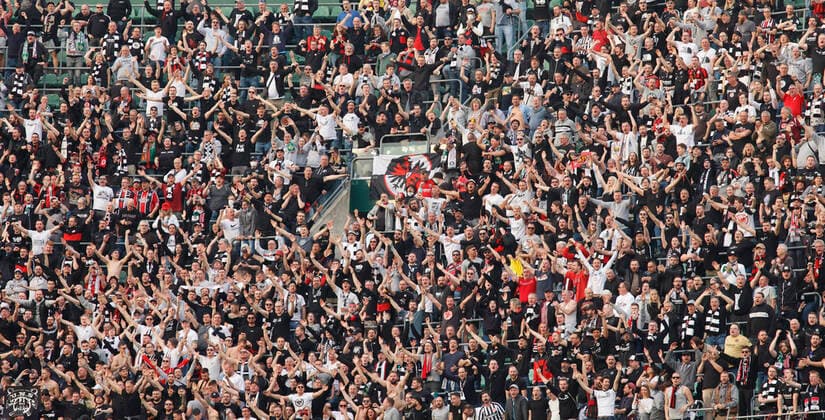 9th March 2022; stadium Benito Villamarin; Sevilla; Spain; UEFA Europa League; Betis vs Eintracht Frankfurt; fans of Eintracht Frankfurt in Sevilla Sevilla Andalucia Spain Futbol Copyright: xManuxGomezx xAgenciaxLOFx