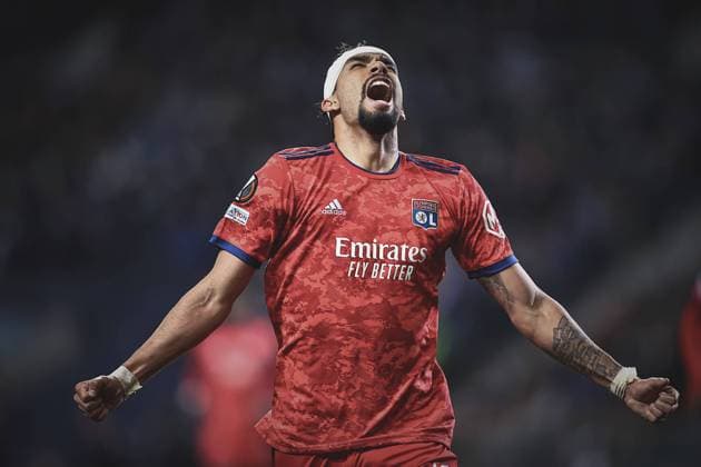 Porto, Portugal, March 10th 2022: Lucas Paqueta of Lyon celebrates scoring (0-1) during the Europa League Round of 16 first leg football match between Porto and Lyon, OL, at the Estadio do Dragao in Porto, Portugal Pedro Loureiro SPP Europa League - Porto v Lyon 