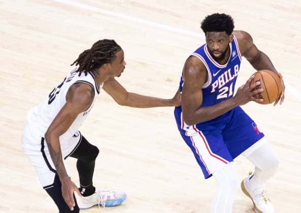 Philadelphia, Pennsylvania, United States of America, March 10th 2022: Joel Embiid (76ers 21)& xA