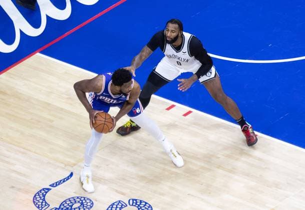 Philadelphia, Pennsylvania, United States of America, March 10th 2022: Joel Embiid (76ers 21)& xA