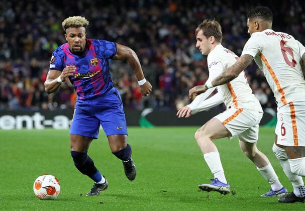 FC Barcelona, Barca v Galatasaray: Round of 16 Leg One - UEFA Europa League Adama Traore during the match between FC Barcelona and Galatasaray SK, corresponding to the first leg of the round of 16 of the UEFA Europa League, played at the Camp Nou Stadium, in Barcelona, on 10th March 2022. Barcelona Spain  Copyright: xUrbanandsportx originalFilename:urbanandsport-fcbarcel220310_npHJ0.jpg