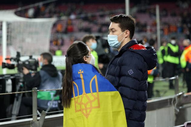 FC Barcelona, Barca v Galatasaray: Round of 16 Leg One - UEFA Europa League Ukranian supporter during the match between FC Barcelona and Galatasaray SK, corresponding to the first leg of the round of 16 of the UEFA Europa League, played at the Camp Nou Stadium, in Barcelona, on 10th March 2022. Barcelona Spain  Copyright: xUrbanandsportx originalFilename:urbanandsport-fcbarcel220310_npNgp.jpg