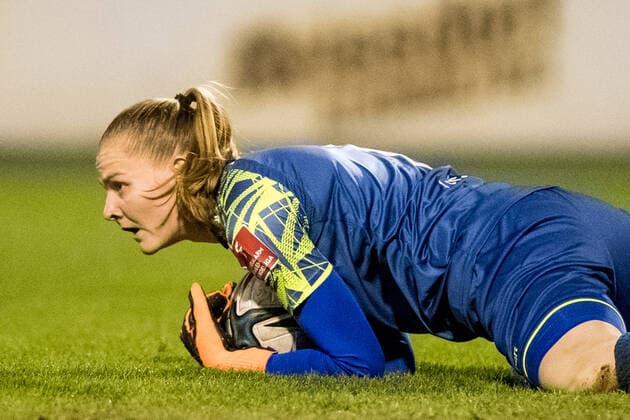 FLYERALARM. Frauen Fussball Bundesliga, 1. FC Koeln - VfL Wolfsburg; 11.03.2022 Manon Klett ( 30, 1. FC Koeln) FLYERALARM Frauen Fussball Bundesliga, 1. FC Koeln - VfL Wolfsburg, Koeln, Geissbockheim DFB REGULATIONS PROHIBIT ANY USE OF PHOTOGRAPHS AS IMAGE SEQUENCES AND OR QUASI-VIDEO. Copyright: xBEAUTIFULxSPORTS Wunderlx