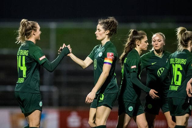 FLYERALARM. Frauen Fussball Bundesliga, 1. FC Koeln - VfL Wolfsburg; 11.03.2022 Jubel zum 1:5 durch Jill Roord ( 14, VfL Wolfsburg) FLYERALARM Frauen Fussball Bundesliga, 1. FC Koeln - VfL Wolfsburg, Koeln, Geissbockheim DFB REGULATIONS PROHIBIT ANY USE OF PHOTOGRAPHS AS IMAGE SEQUENCES AND OR QUASI-VIDEO. Copyright: xBEAUTIFULxSPORTS Wunderlx