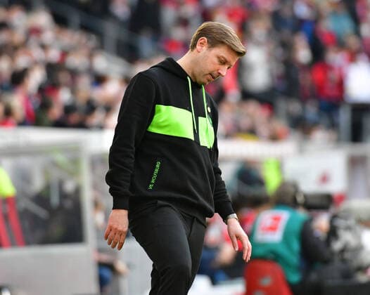 12.03.2022, xblx, Fussball 1.Bundesliga, SC Freiburg - VfL Wolfsburg emspor, v.l. Trainer Florian Kohfeldt (VfL Wolfsburg), enttaeuscht, enttaeuscht schauend, dissapointed (DFL DFB REGULATIONS PROHIBIT ANY USE OF PHOTOGRAPHS as IMAGE SEQUENCES and or QUASI-VIDEO) Freiburg