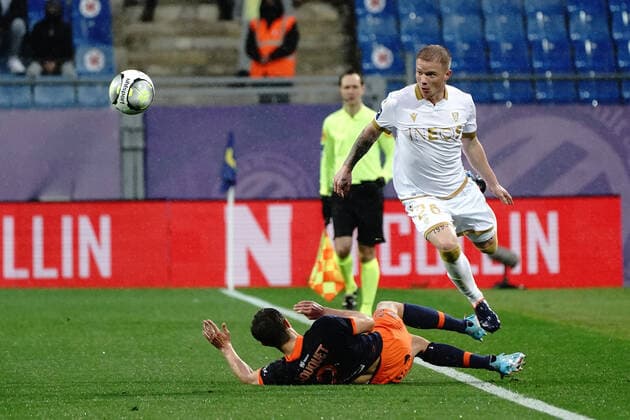 Arnaud Souquet (Montpellier FC) - Melvin Bard (OGC Nice) FOOTBALL : Montpellier vs OGC Nice - Ligue 1 Uber Eats - Montpellier - 12 03 2022 NorbertScanella Panoramic 