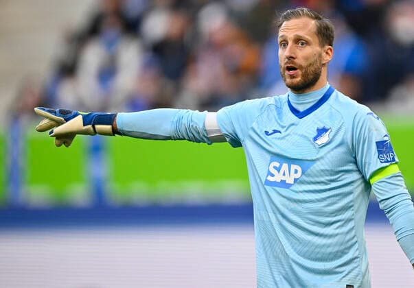 Torwart Oliver Baumann TSG 1899 Hoffenheim (01) Gestik Geste TSG 1899 Hoffenheim vs FC Bayern Muenchen FCB 12.03.2022 DFL REGULATIONS PROHIBIT ANY USE OF PHOTOGRAPHS AS IMAGE SEQUENCES AND OR QUASI-VIDEO TSG 1899 Hoffenheim vs FC Bayern Muenchen FCB