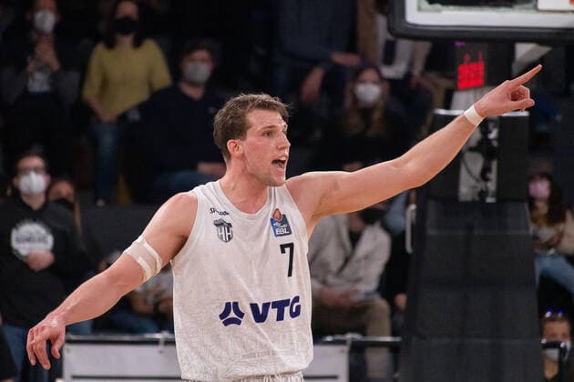 Basketball, Saison 2022, easyCredit BBL, Hamburg Towers (HAM) - Telekom Baskets Bonn (BON), edel-optics.de Arena, 12.03.2022, 25. Spieltag Lukas Meisner ( 7, HAM) (Nur zur redaktionellen Nutzung.) Hamburg edel-optics.de Arena, Kurt-Emmerich-Platz, Wilhelmsburger Inselpark Hamburg Deutschland