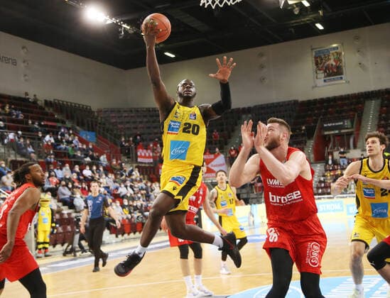 Rawle Alkins (Riesen) . MHP Riesen Ludwigsburg vs.Brose Bamberg . Basketball-Bundesliga 2021-2022. Ludwigsburg , GER, 12.03.2022,