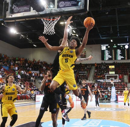 Justin Simon (Riesen) . MHP Riesen Ludwigsburg vs. Galatasaray Nef. Basketball-Champions League 2021-2022. Ludwigsburg , GER, 14.03.2022,