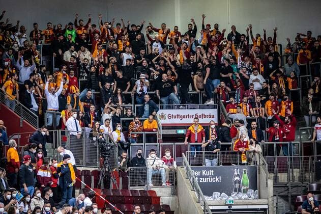 Fans der Tuerkischen Mannschaft, GER, MHP Riesen Ludwigsburg vs. Galatasaray Nef, Basketball, Champions League, Best of 16, Spielzeit 2021 2022, 14.03.2022, GER, MHP Riesen Ludwigsburg vs. Galatasaray Nef, Basketball, Champions League, Best of 16, Spielzeit 2021 2022, 14.03.2022 Ludwigsburg Copyright: xEibner-Pressefoto SaschaxWaltherx EP_EER