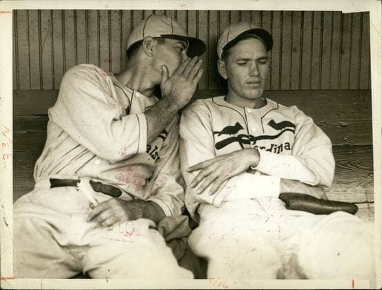 1937 - Jay Hanna Dizzy Dean (January 16, 1910 - July 17, 1974), also known as Jerome Herman Dean, was an American professional baseball player. He played in Major League Baseball as a pitcher for the St. Louis Cardinals, Chicago Cubs and the St. Louis Browns. - ZUMAk09_ - ZUMA2 0070472122st Copyright: ximagoxstock&peoplex