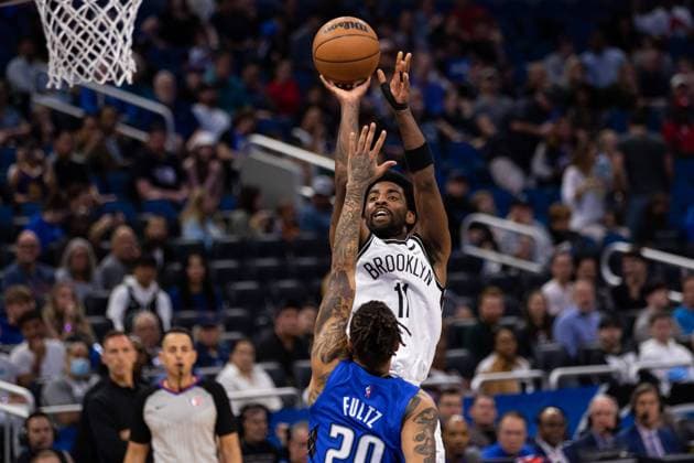Orlando, Florida, March 15th 2022: Kyrie Irving (11 Brooklyn Nets) shoots the ball during the National Basketball Association game between Orlando Magic and Brooklyn Nets at Amway Center in Orlando, Florida. Andrea Vilchez SPP Orlando Magic v Brooklyn Nets - National Basketball Association - Amway Center 