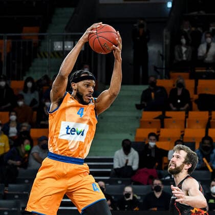 GER, EuroCup, ratiopharm Ulm vs Herbalife Gran Canaria 15.03.2022, ratiopharm arena, Neu-Ulm, GER, EuroCup, ratiopharm Ulm vs Herbalife Gran Canaria, im Bild Jaron Blossomgame (Ulm, 4)