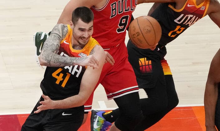 Utah Jazz forward Juancho Hernangomez (41) is in action during an NBA, Basketball Herren, USA game between Utah Jazz and Chicago Bulls, in Vivint Smart Home Arena in Salt Lake City, Utah, USA, 16 March 2022. Utah Jazz - Chicago Bulls !ACHTUNG: NUR REDAKTIONELLE NUTZUNG!  Copyright: xGEORGExFREYx AME3840 20220317-6c12916a1980c0c6d3b68d1a8302bbe55c0bdced