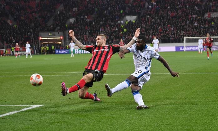 Siegtor Bergamo zum 0:1 durch Jeremie Boga (Atalanta Bergamo), links Robert Andrich (Bayer 04 Leverkusen) 17.03.2022, Fussball GER, UEFA Europa League 2021 22, Achtelfinale, Bayer 04 Leverkusen - Atalanta Bergamo, Foto: Maik Hölter TEAM2sportphoto Leverkusen Nordrhein Westfalen Deutschland