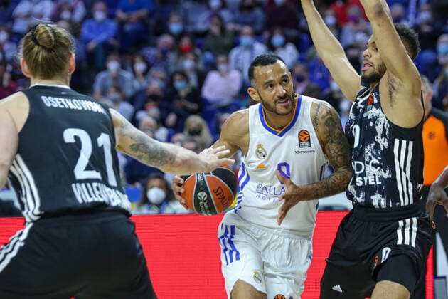 17th March 2022; Wizink Center; Madrid, Spain; Turkish Airlines Euroleague Basketball; Spain, Real Madrid vs LDLC Asvel Villeurbanne; Adam Hanga (Madrid) Madrid Spain Basketball Copyright: xAlbaxPachecox xAgenciaxLOFx