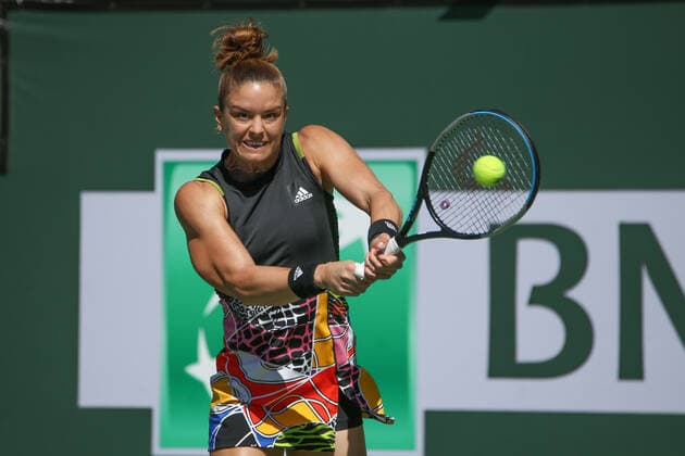 INDIAN WELLS, CA - MARCH 17: Maria Sakkari (GRE) hits a backhand during quarterfinal round of the BNP Paribas Open on March 17, 2022 at Indian Wells Tennis Garden in Indian Wells, CA. (Photo by George Walker Icon Sportswire) TENNIS: MAR 17 BNP Paribas Open Icon220317019