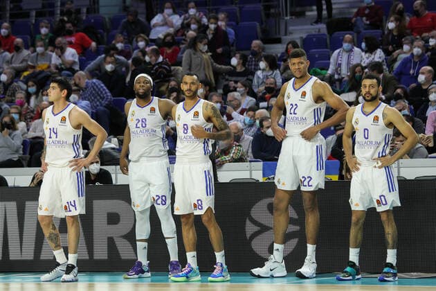 March 17, 2022, MADRID, MADRID, SPAIN: Gabriel Deck, Guerschon Yabusele, Adam Hanga, Walter Samuel Tavares da Veiga and Williams-Goss of Real Madrid during Turkish Airlines Euroleague basketball match between Real Madrid and Asvel Lyon-Villeurbanne at Wizink Center on march 17, 2022 in Madrid, Spain. MADRID SPAIN - ZUMAa181 20220317_zaa_a181_007 Copyright: xIrinaxR.xHipolitox